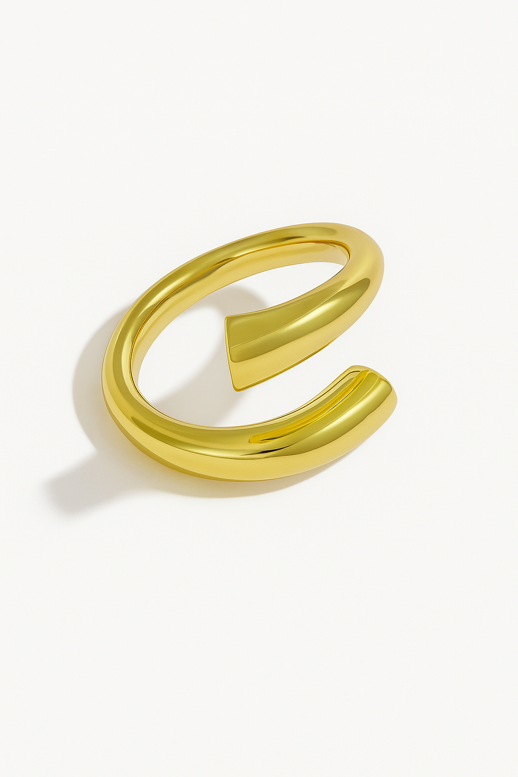 The Oro Curve Ring